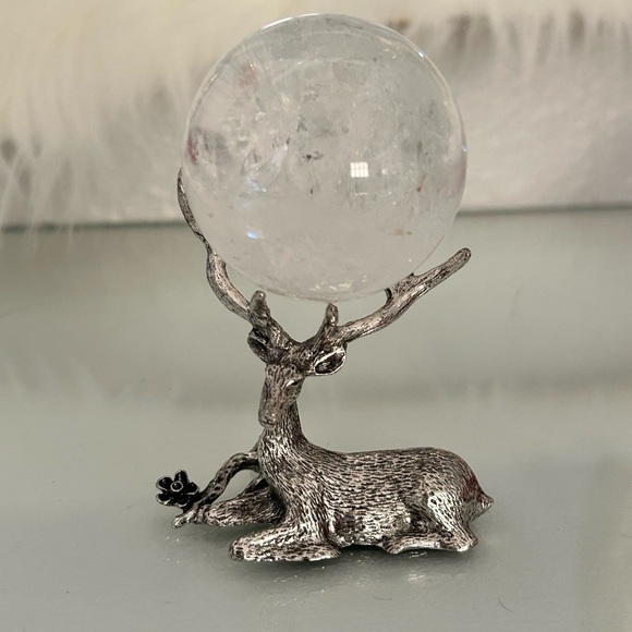 Sliver Deer Sphere Holder Only. Holds up to a size 7 sphere - Picture 6 of 6